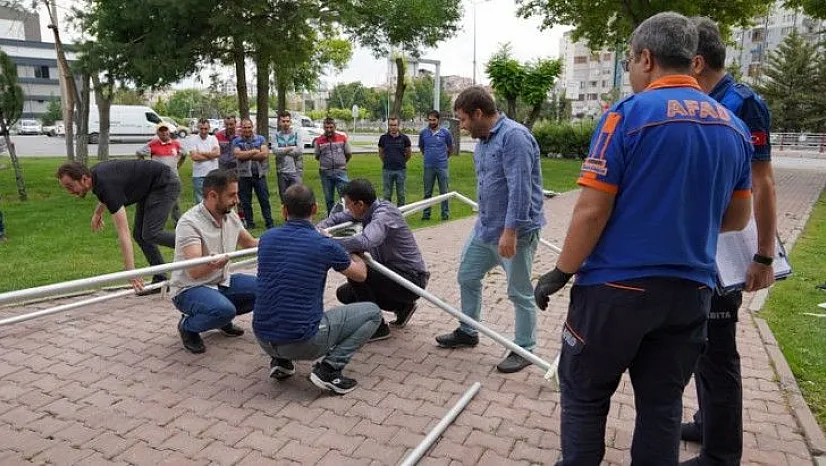 Melikgazi Belediye personeline AFAD'dan uygulamalı eğitim