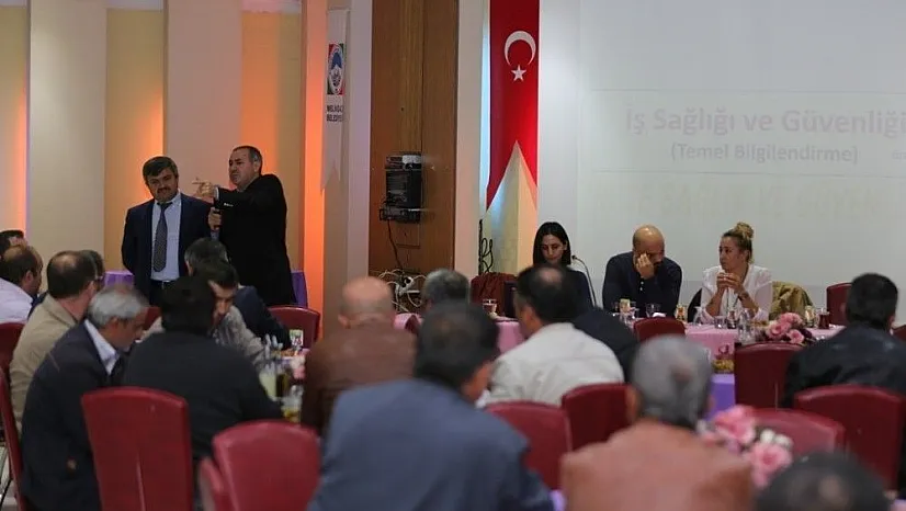 Melikgazi'de temizlik çalışanlarına işçi ve iş güvenliği semineri