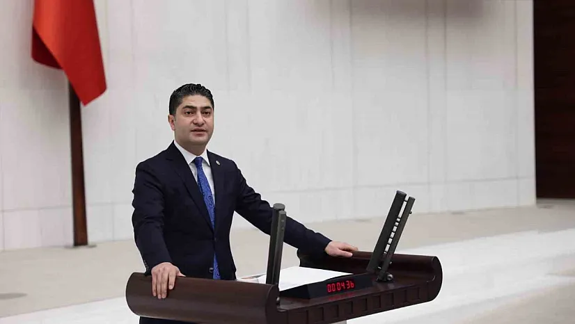 MHP'li Özdemir, ağır hasarlı okullardaki çalışmalara ilişkin MEB'e soru önergesi verdi