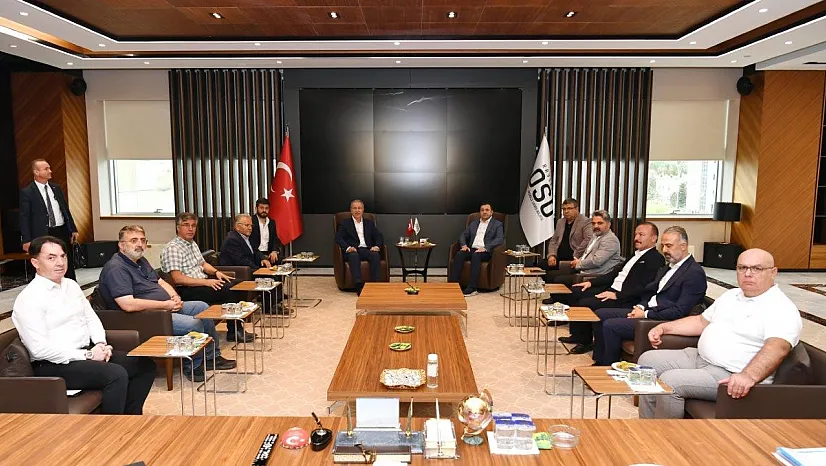 Milletvekili Akar Başkan Yalçın'dan sanayicilerin taleplerini dinledi