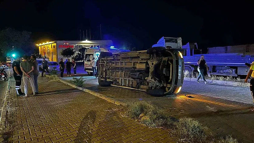 Nevşehir'de servis minibüsü devrildi: 2 yaralı