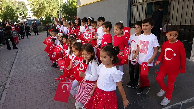 Okullarda 'Cumhuriyet' coşkusu yaşandı