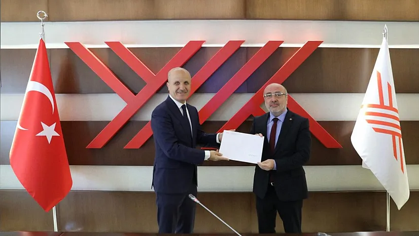 Mazbatasını aldı