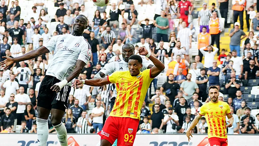 Trendyol Süper Lig: Beşiktaş: 0 - Kayserispor: 0 (İlk yarı)