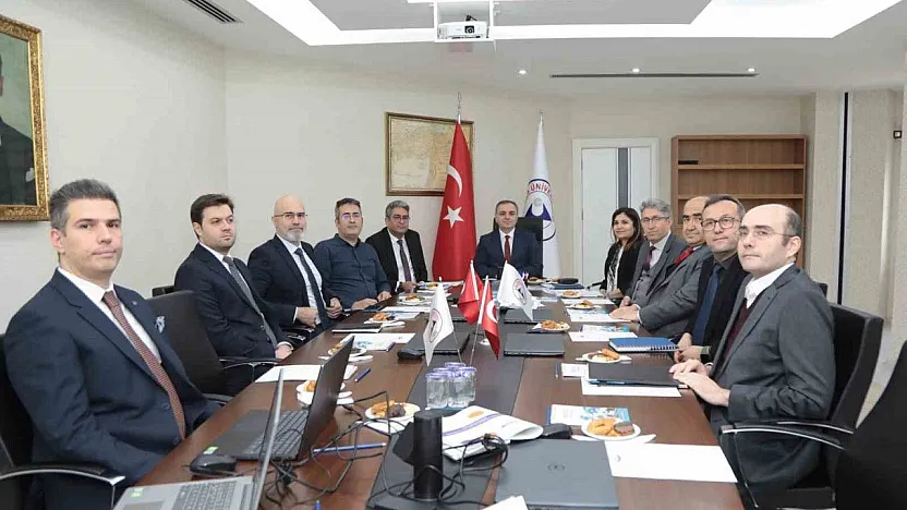 ERÜ'de 'Strateji' toplantısı