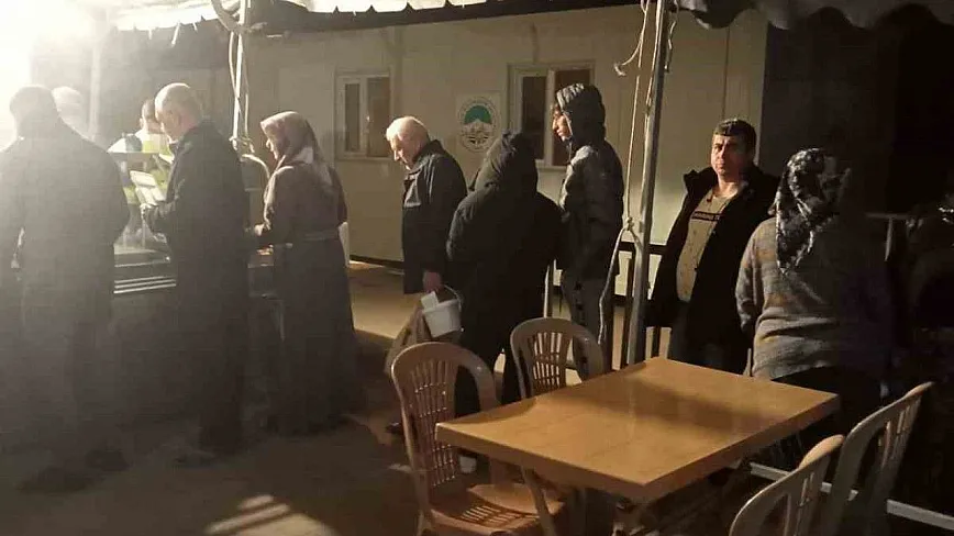 Konteyner kentte ilk sahur